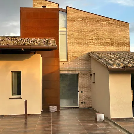 Designer Overlooking Valley * Assisi