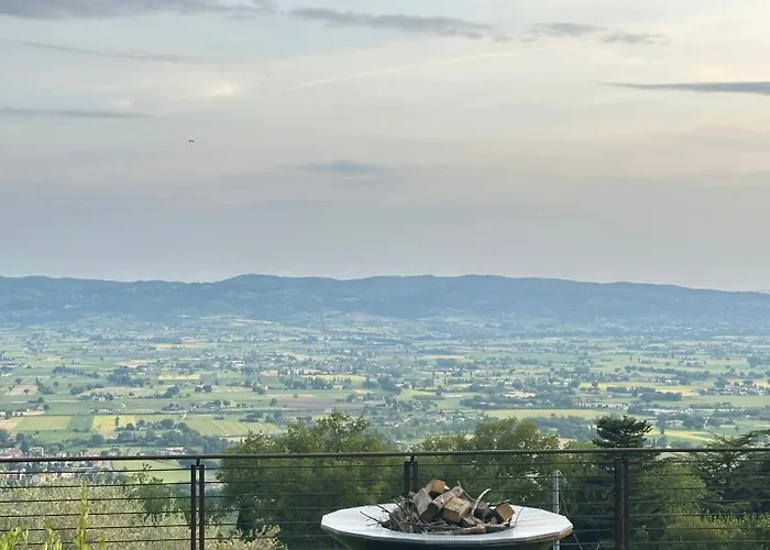 Designer Overlooking Valley Assisi
