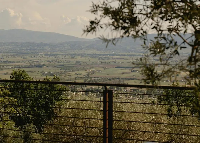 Semesterbostad Designer Overlooking Valley